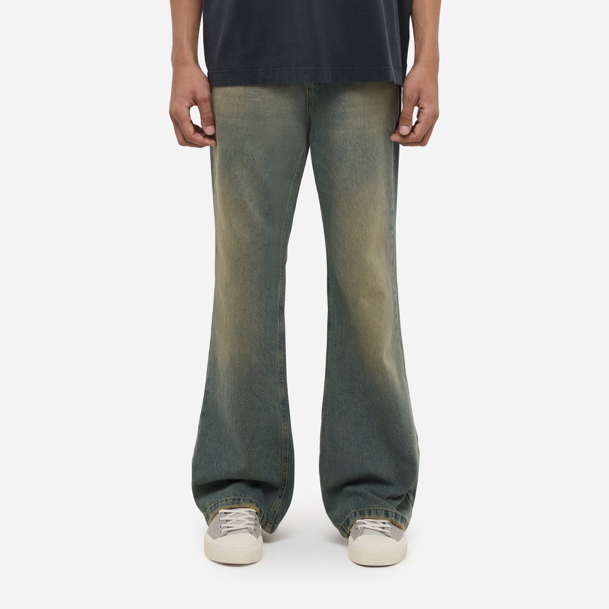Loose Fit Jeans | 10