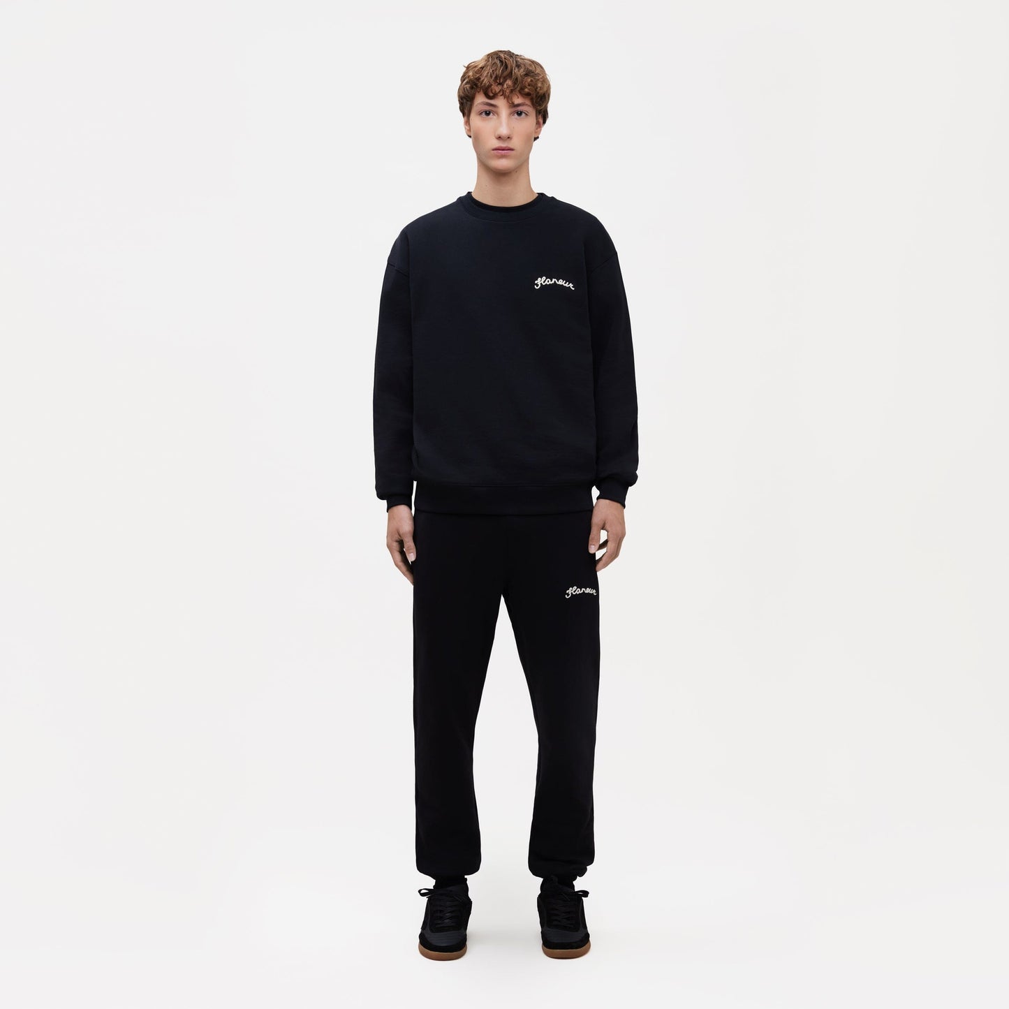 Signature Sweater | Black