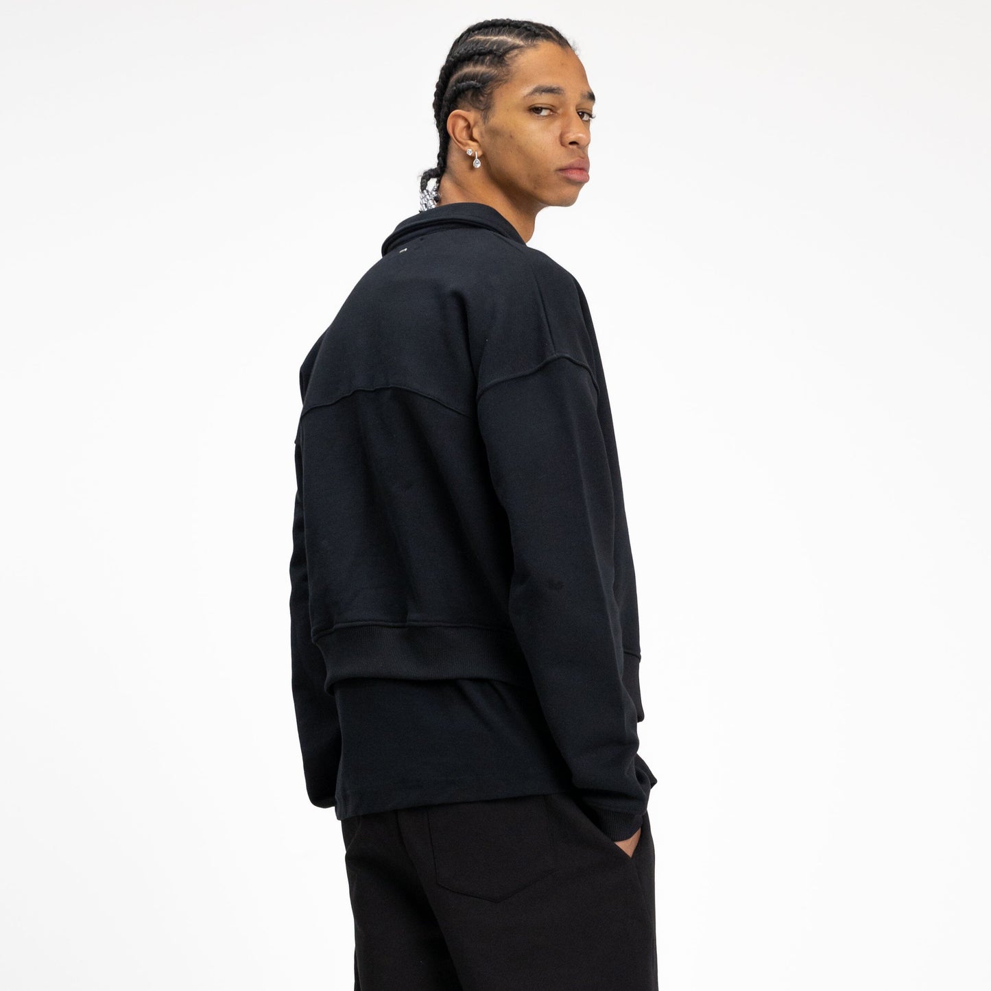 'Flaneur' Signature Zip-Up in Black