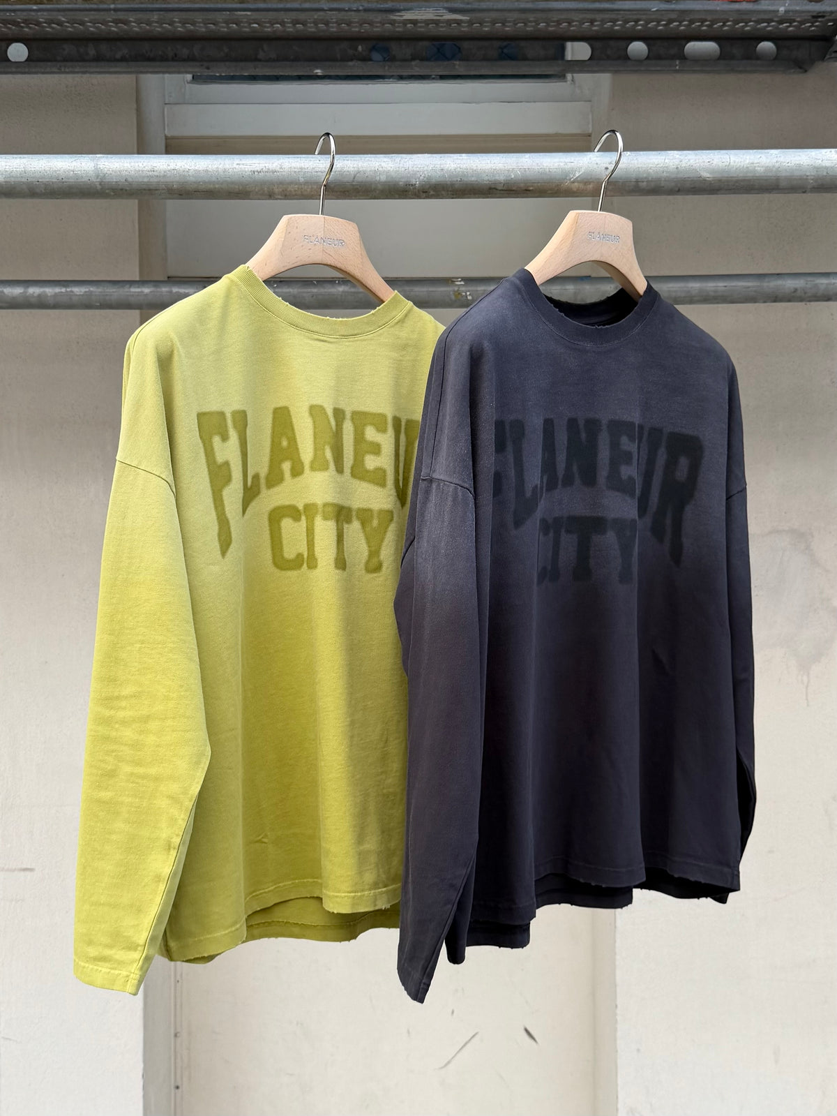 City College Long Sleeve | Washed Olive
