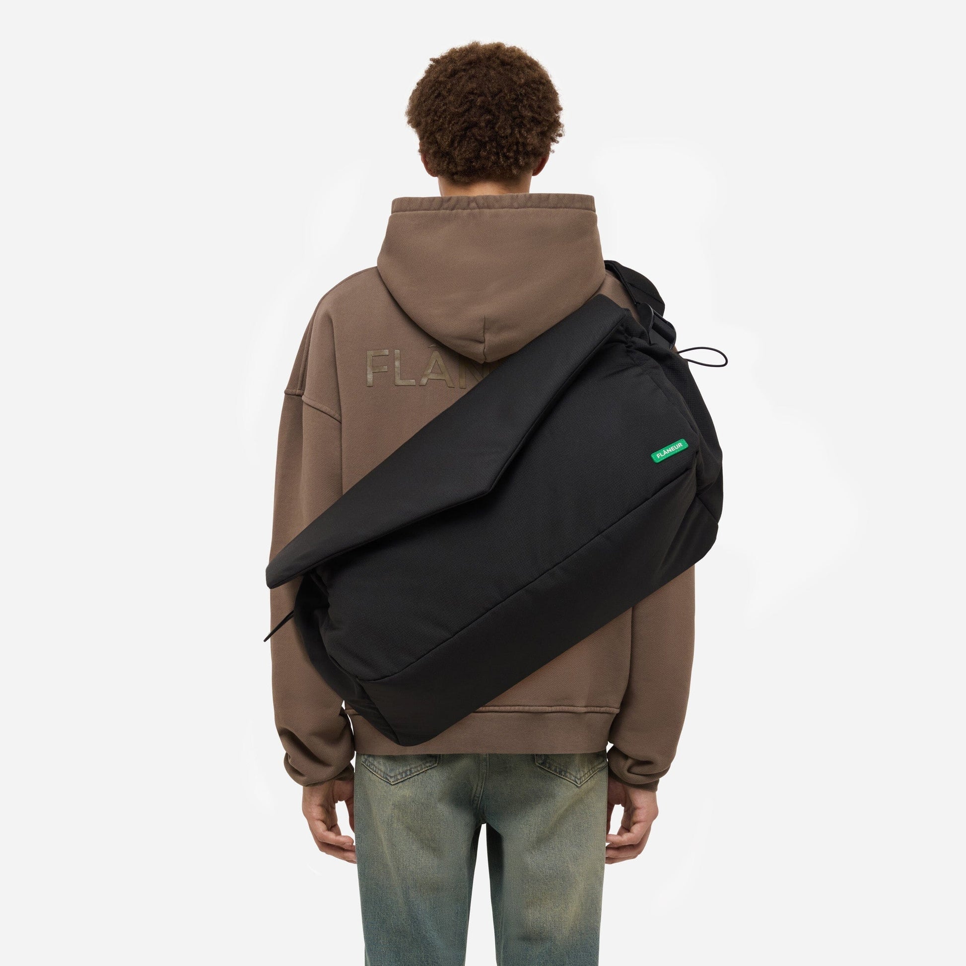 Badge Envelope Bag | Black