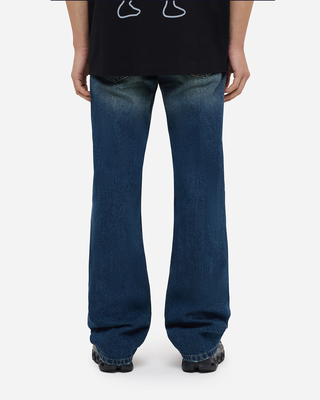 Straight Jeans | 7