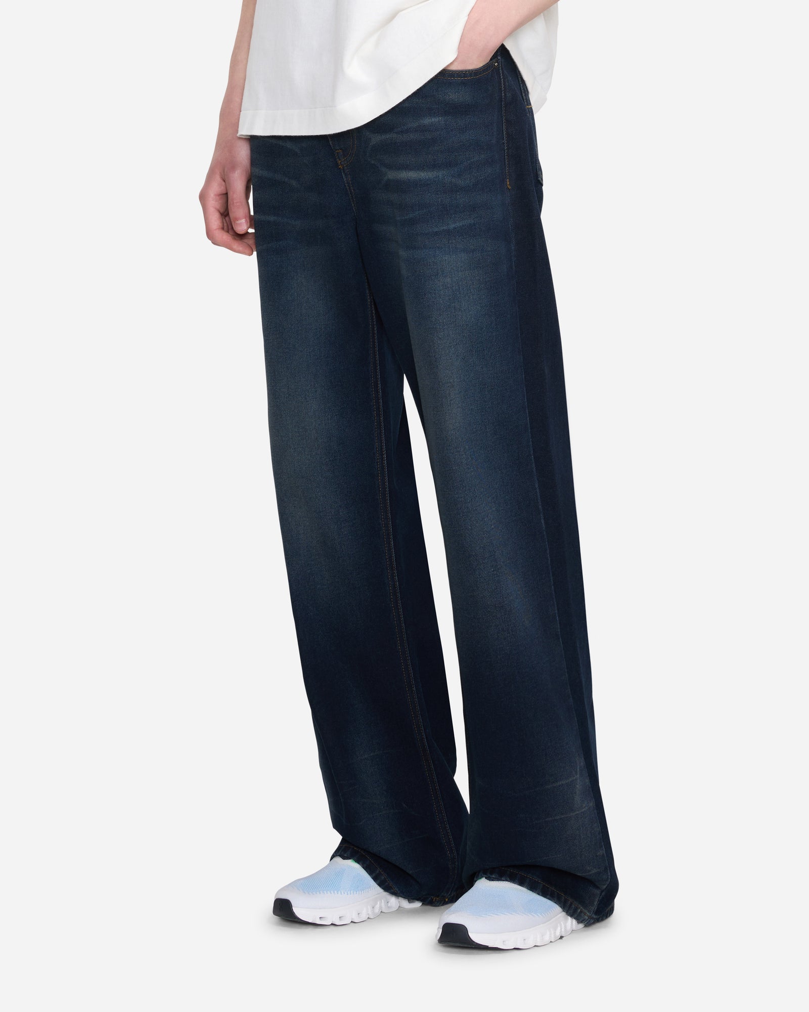 Relaxed Fit Jeans | 2