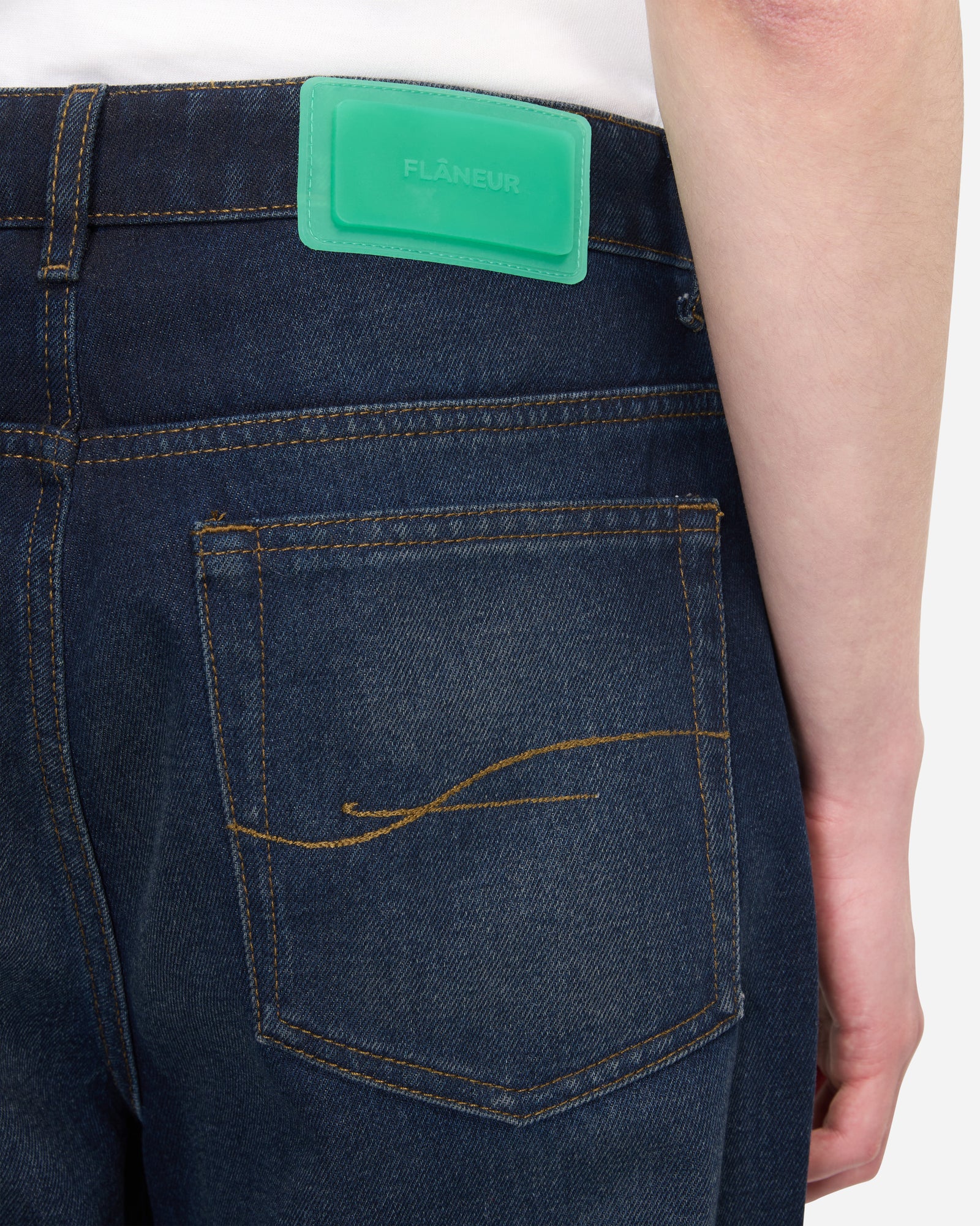 Relaxed Fit Jeans | 2