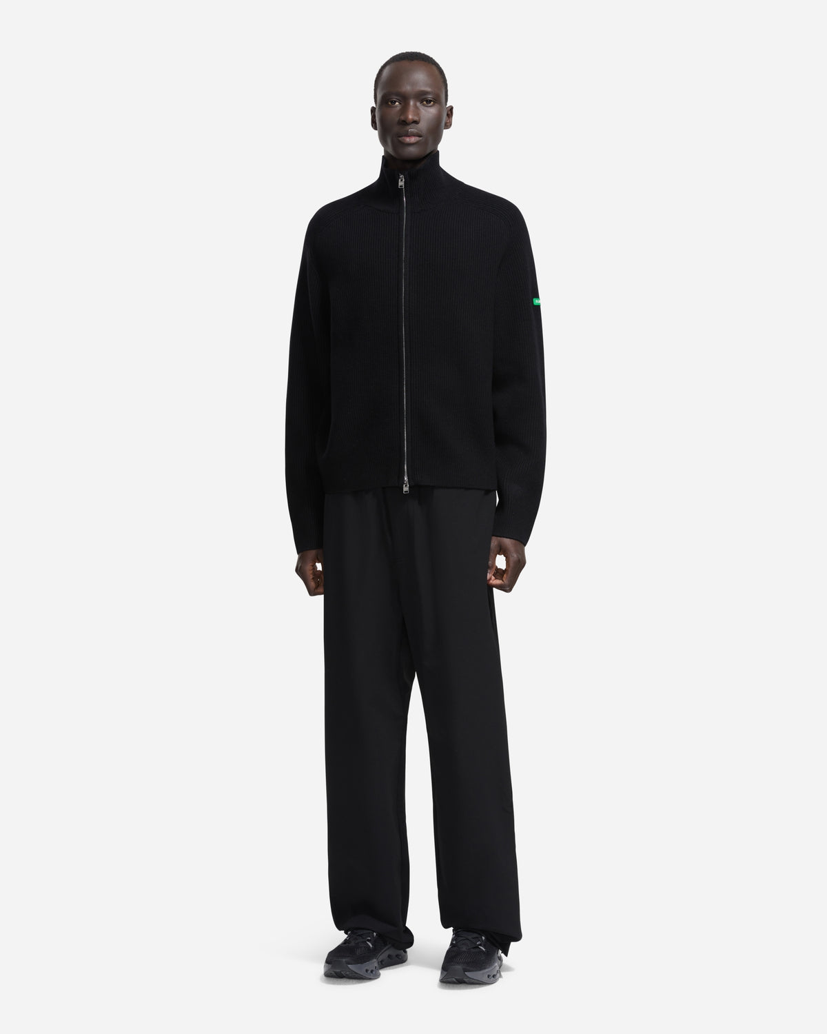 Badge Knit Cardigan | Schwarz