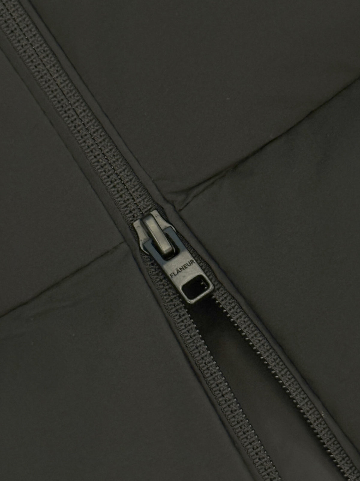 Regular Puffer Jacket | Black