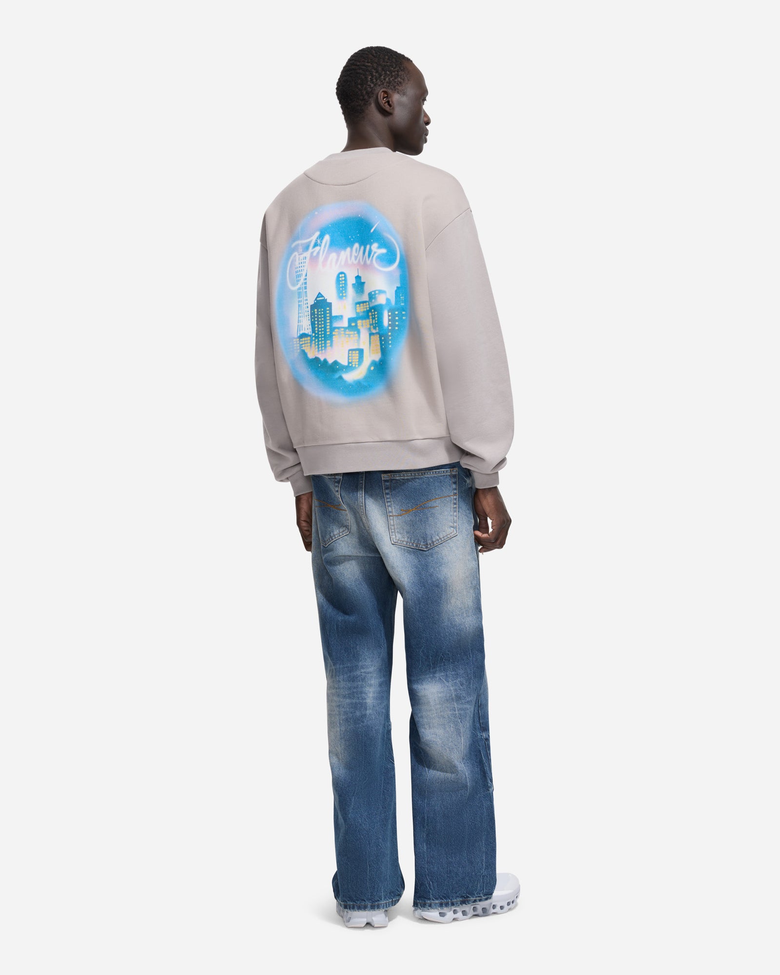 City Airbrush Sweater | Light Grey