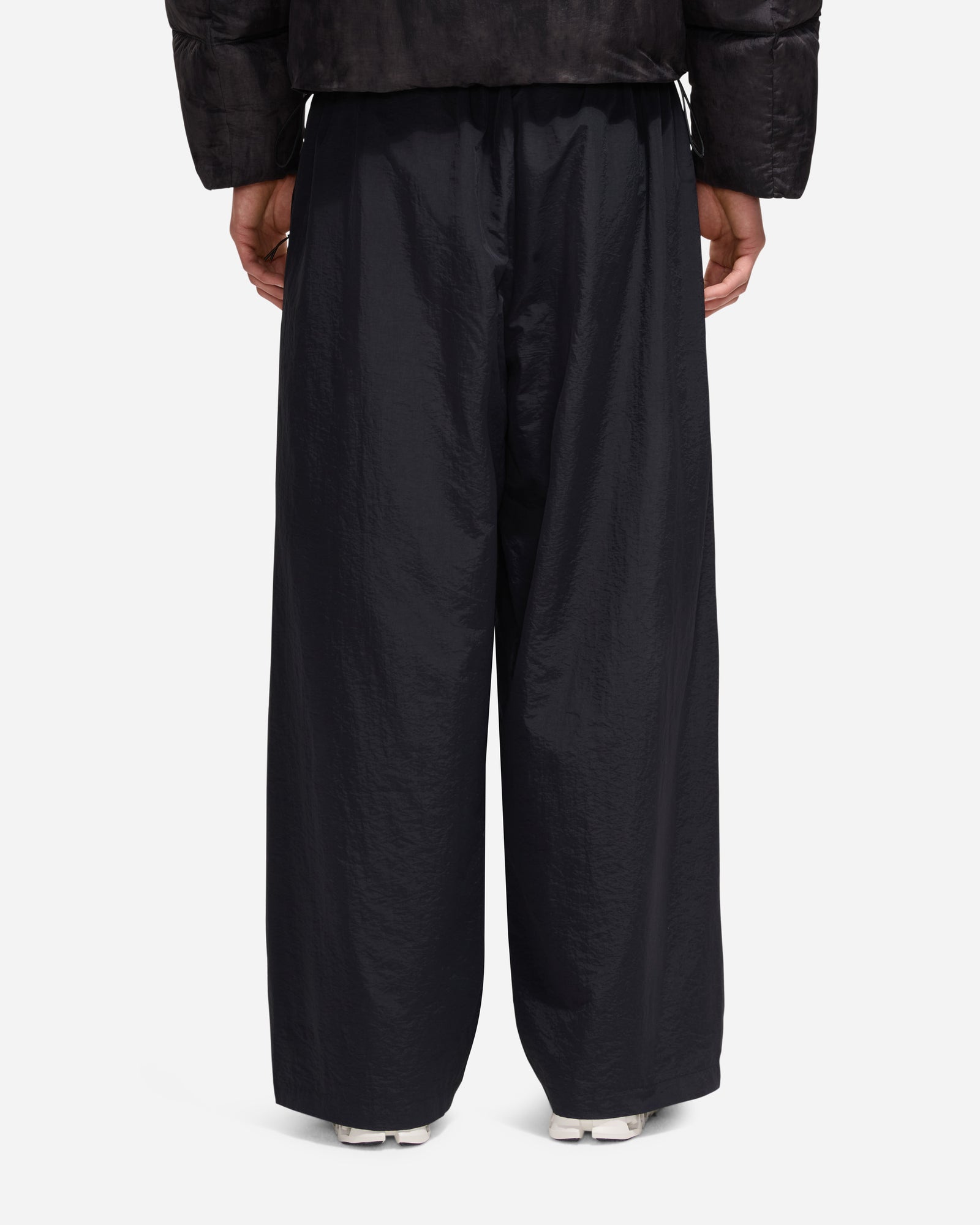 Sound & Design Oversized Track Pants | Zwart