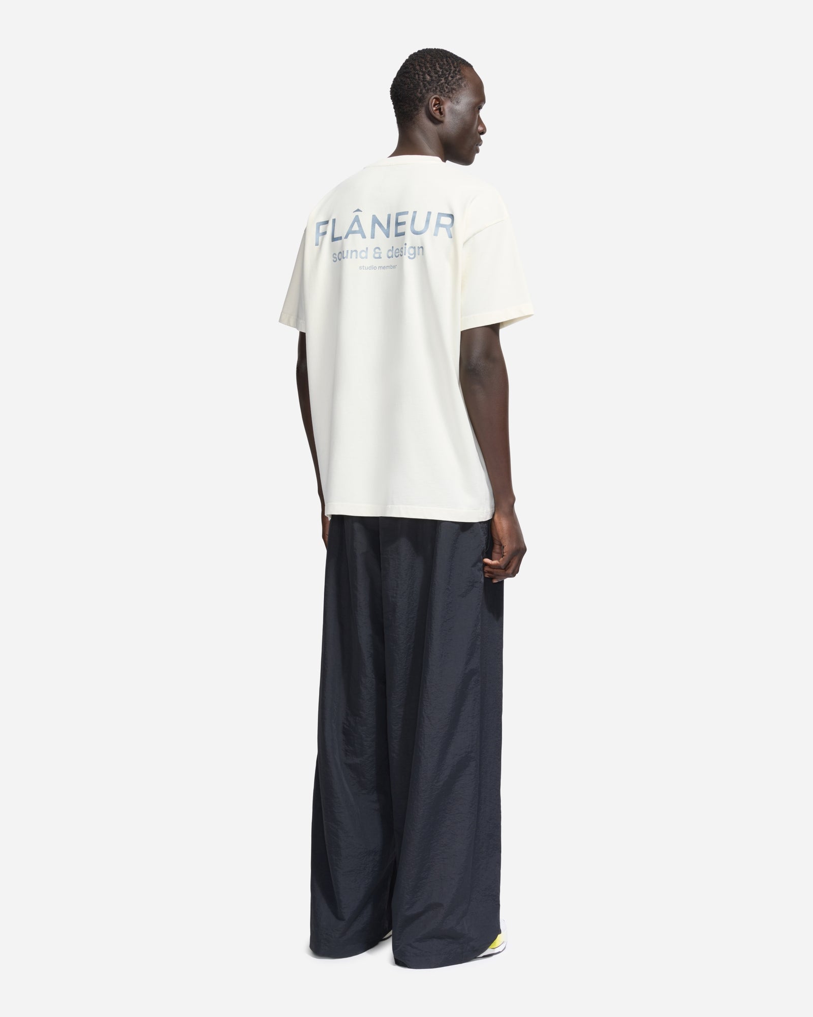 Sound & Design Studio Member T-Shirt | Washed White