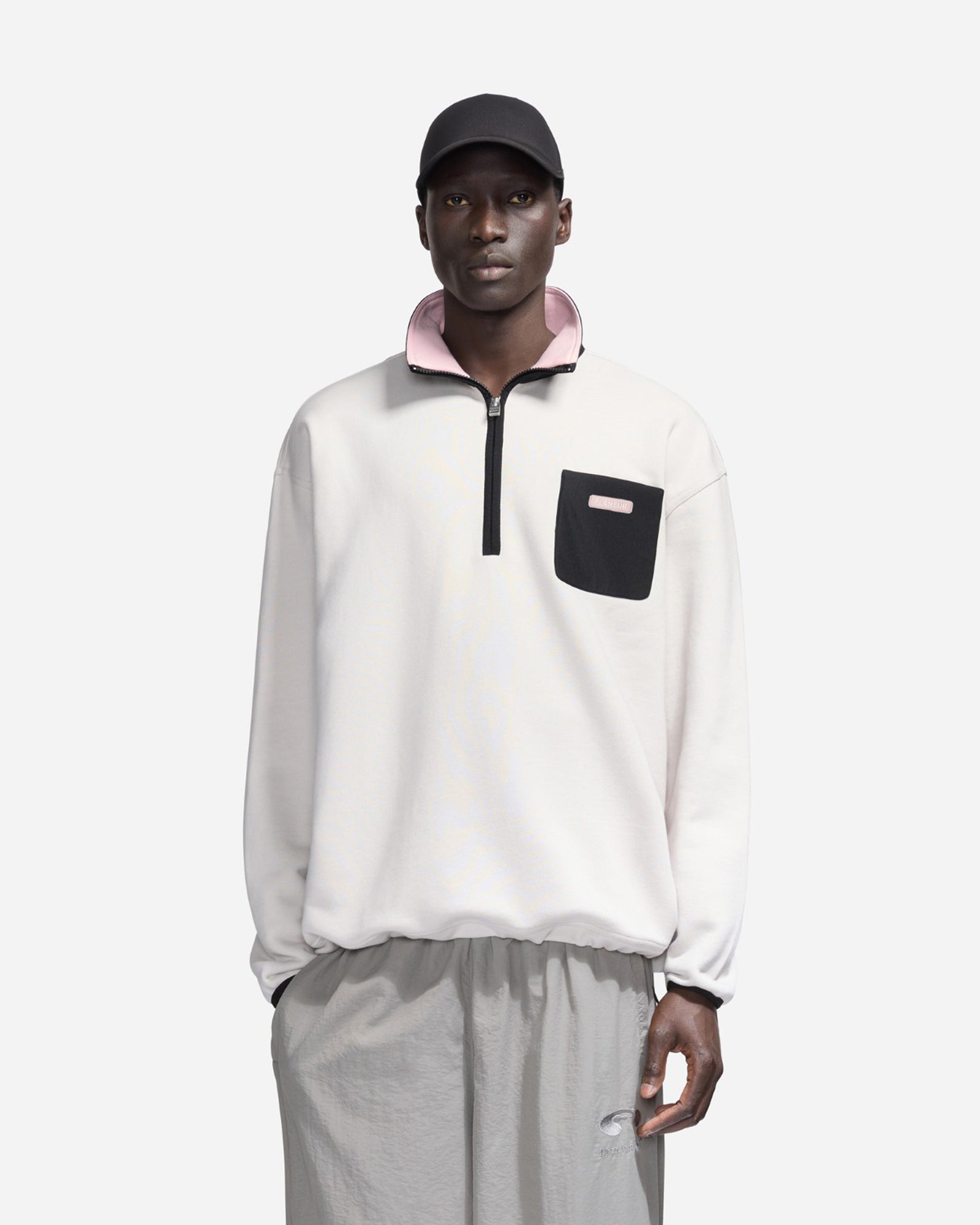 Badge Classic Half Zip Pullover | Grey/Pink