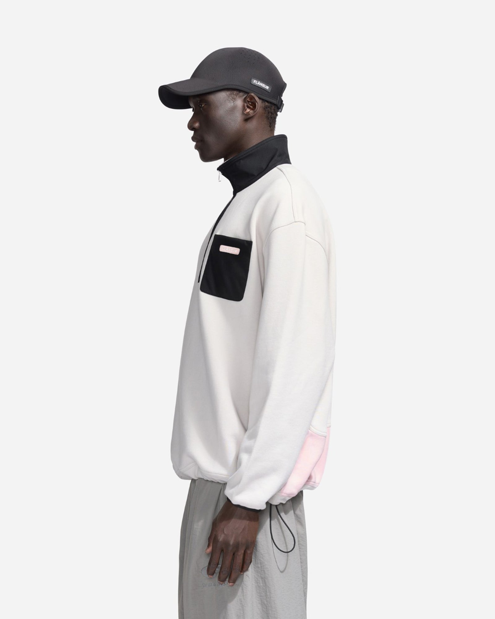 Badge Classic Half Zip Pullover | Grey/Pink