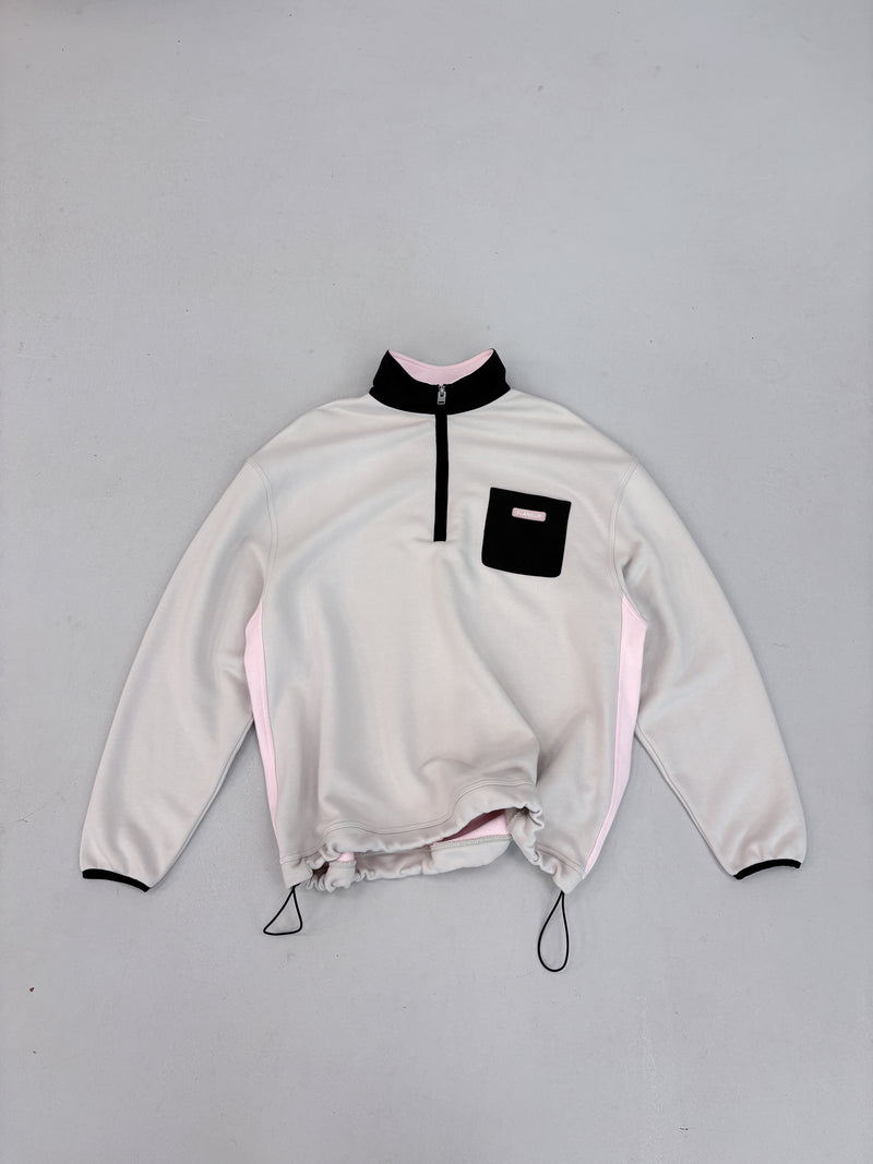 Badge Classic Half Zip Pullover | Grey/Pink