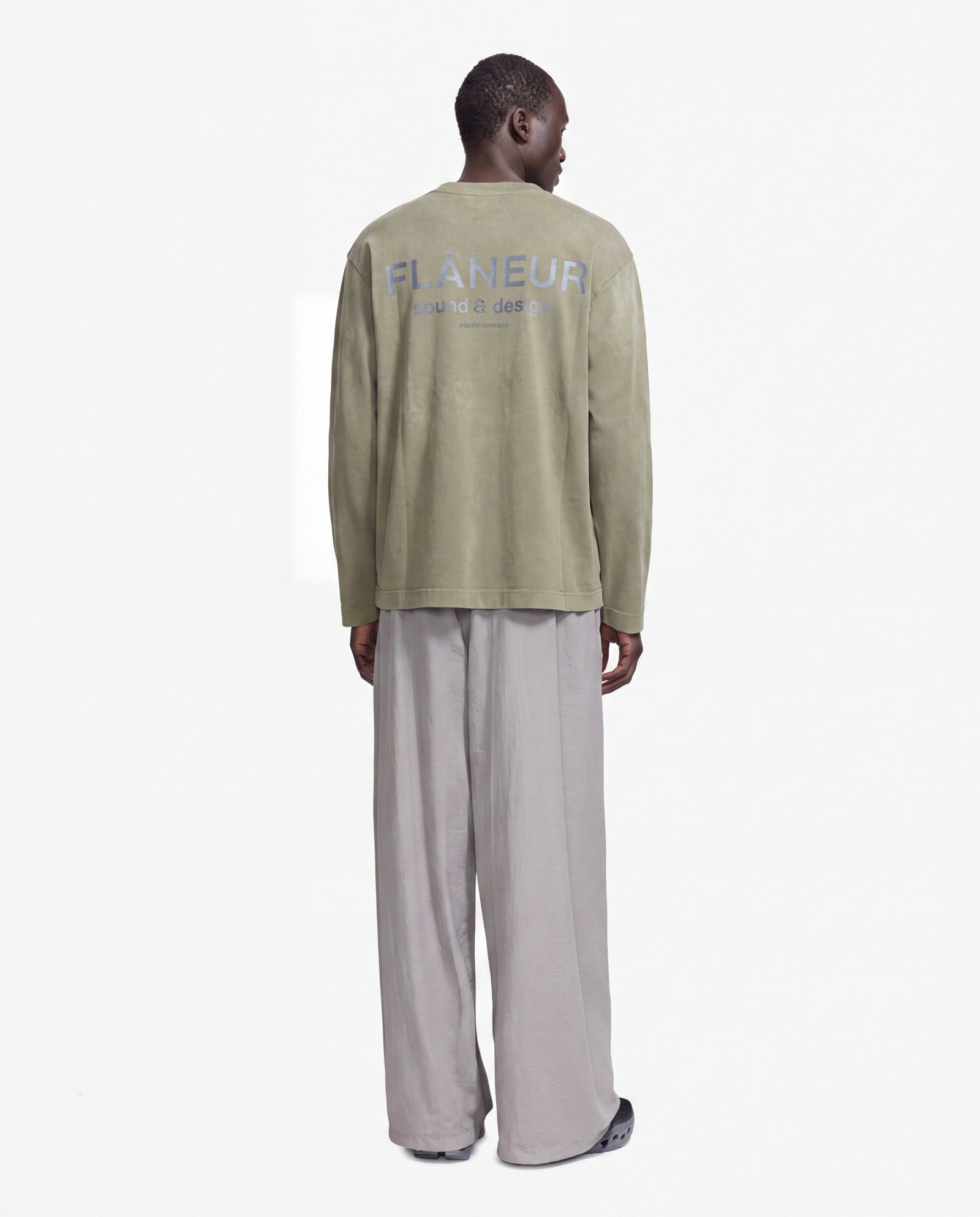 Sound & Design Studio Member Long Sleeve | Washed Green