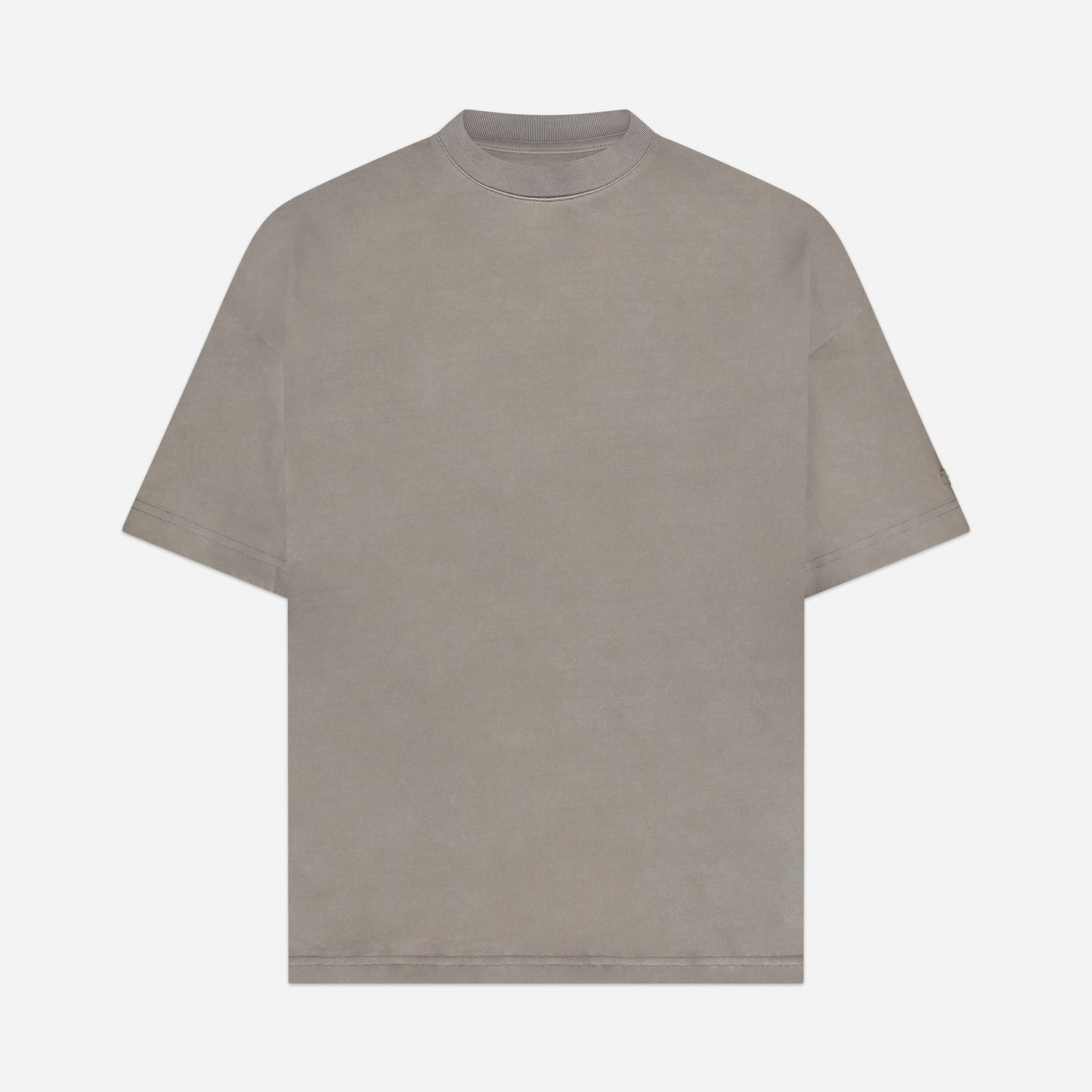 Atelier T-Shirt with Rubber Patch Grey