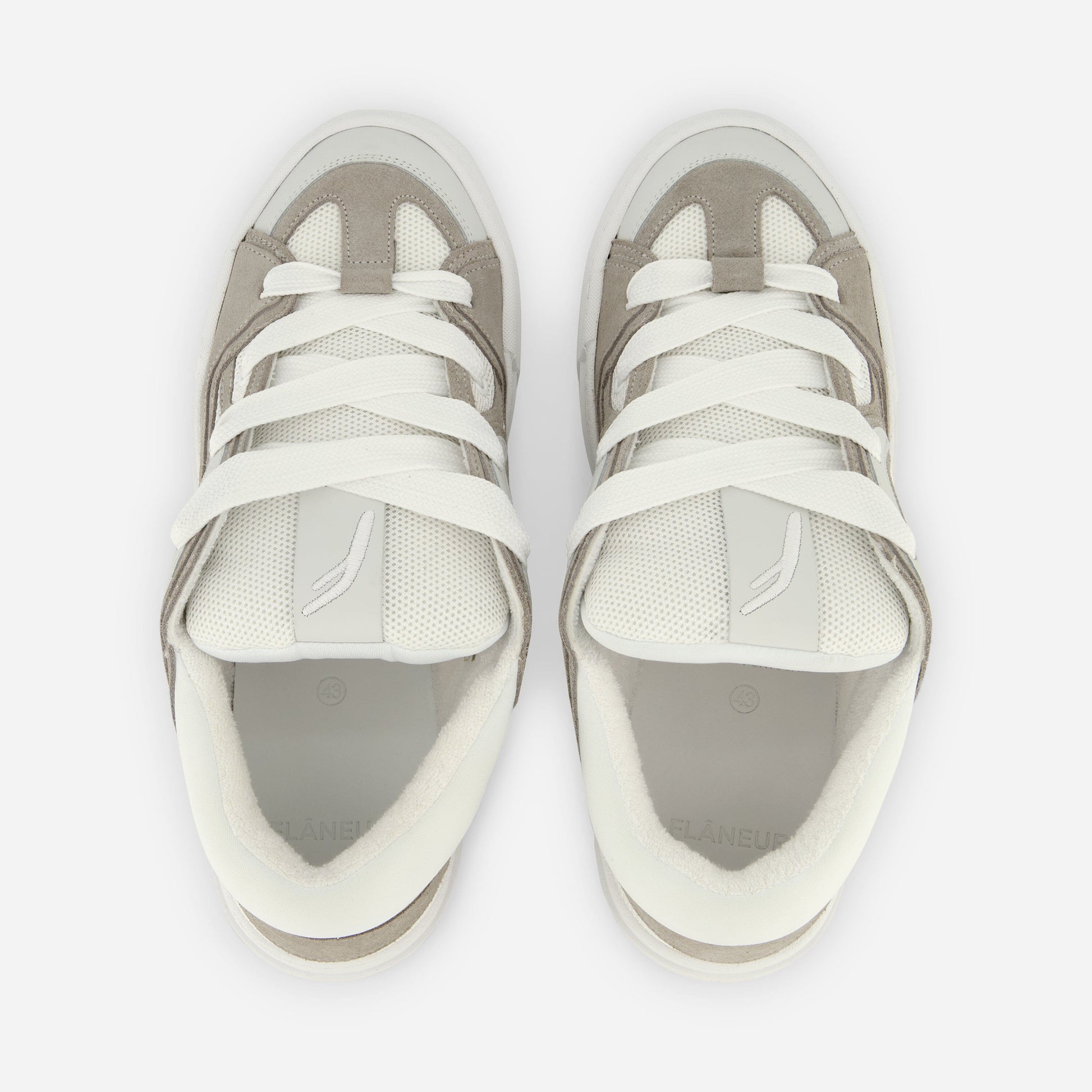 Avenue Sneaker White