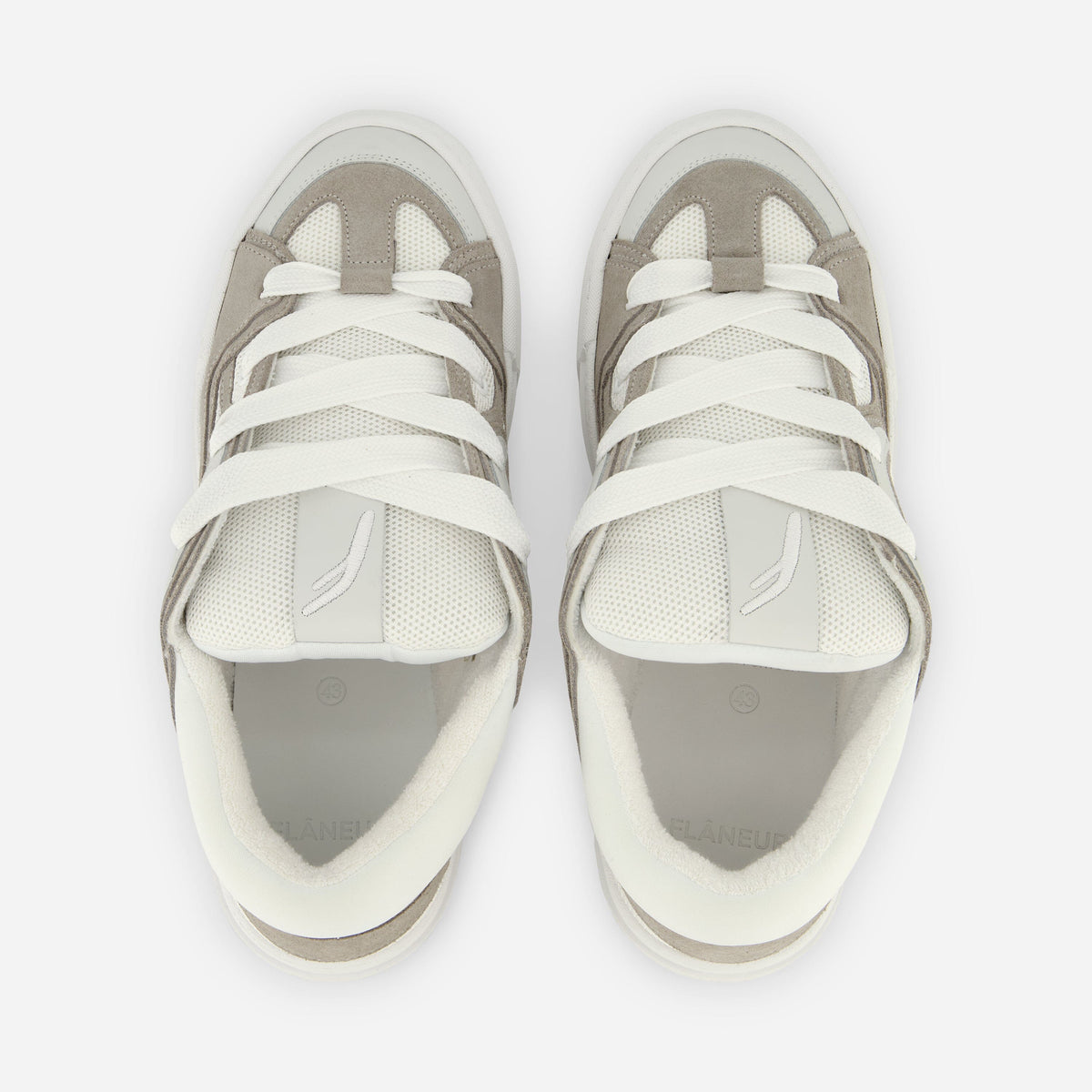 Avenue Sneaker | White