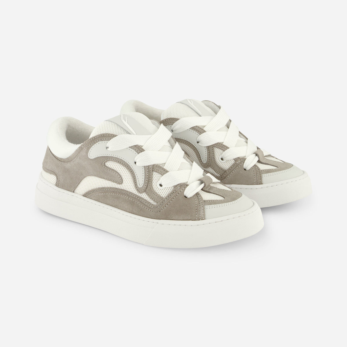 Avenue Sneaker | White