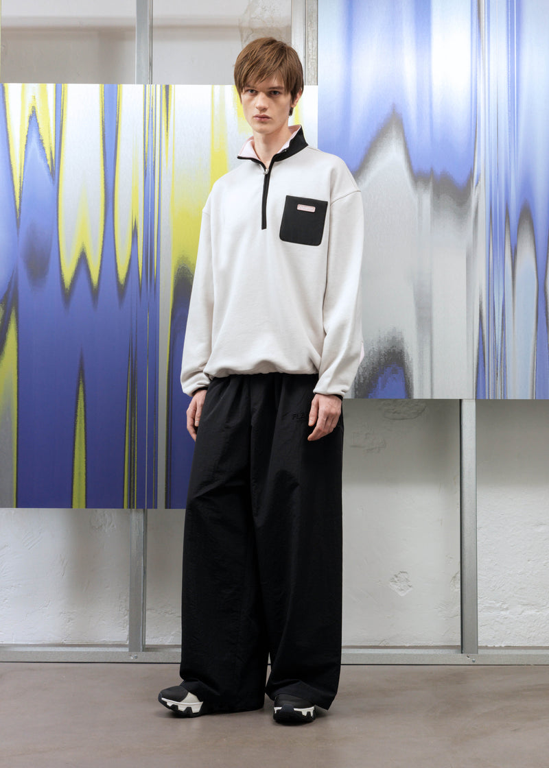 Badge Classic Half Zip Pullover | Grey/Pink