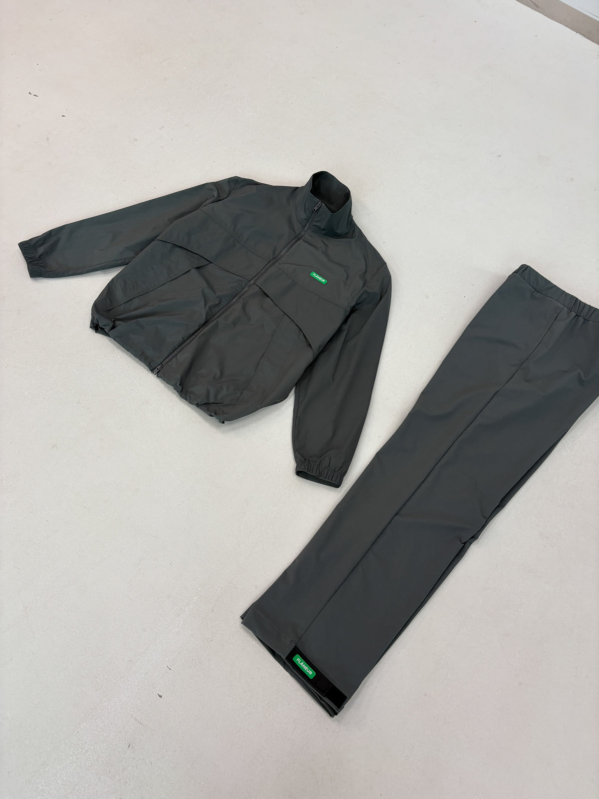 Badge Track Jacket | Dark Grey