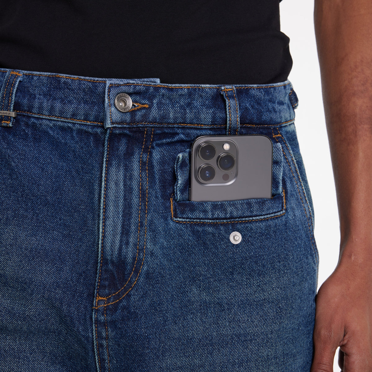 Phone Pocket Cargo Pants | Dark Indigo