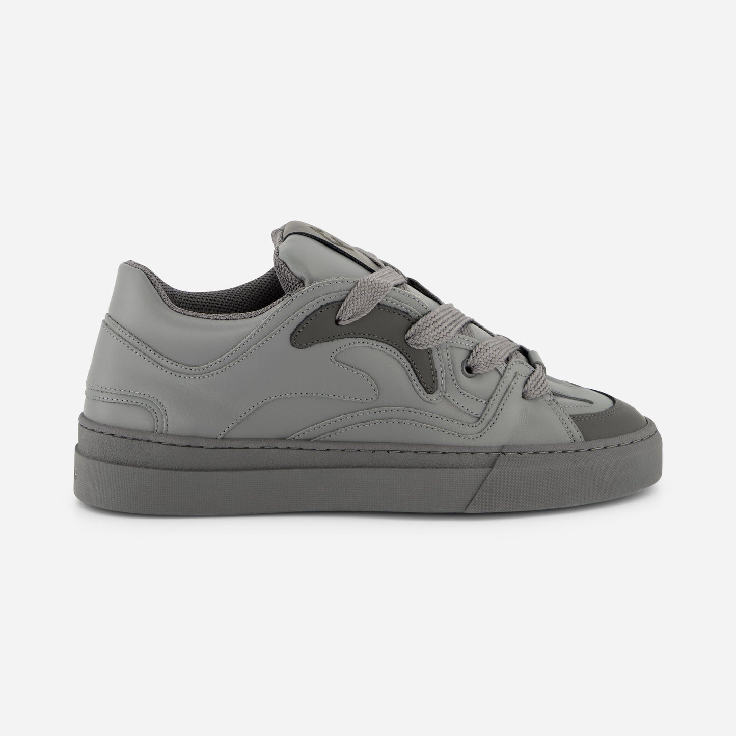 The Avenue Sneaker Grey