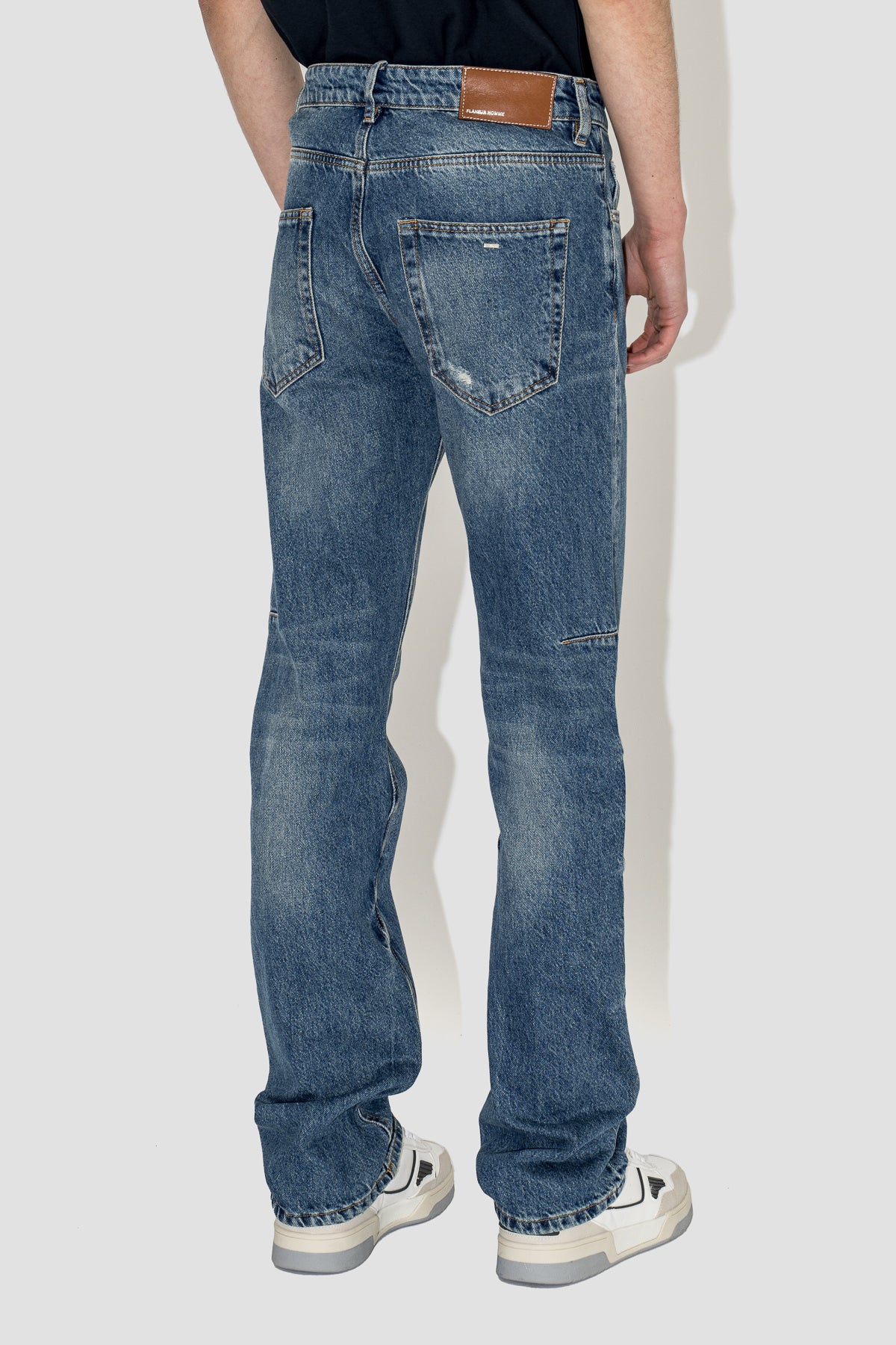Straight Jeans in Aged Indigo Denim